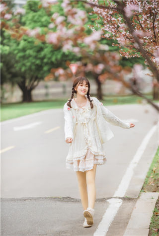 果冻二卡三卡四卡乱码免费截图3