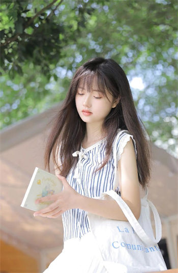 香蕉含羞草绿巨人免费版截图3