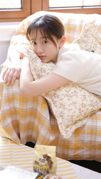 香蕉含羞草绿巨人免费版截图2